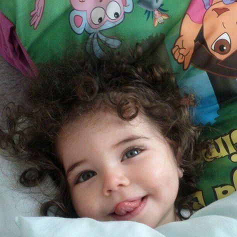 Daddy Texting, Curly Hair Baby, Blue Eyed Baby, Baby Tumblr, Cute Mixed Babies, Baby Faces, Korean Babies