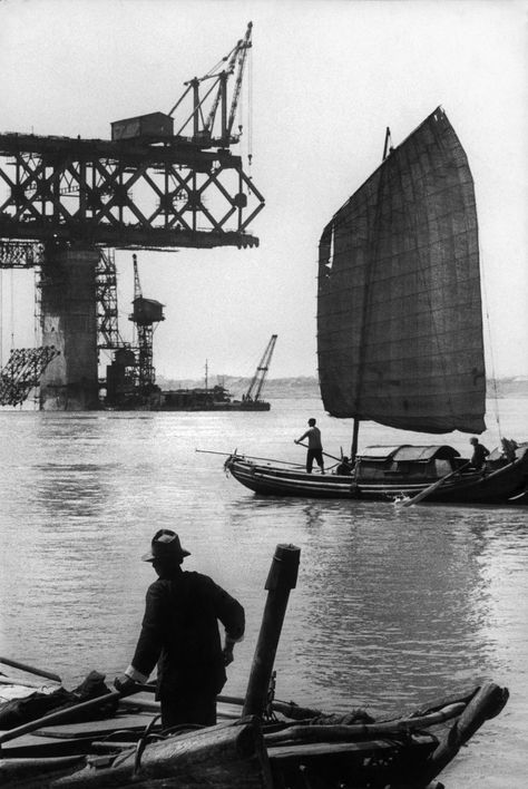 Tumblr, Henri Cartier Bresson, China Building, Marc Riboud, Frozen Moments, Social Photography, Paris Books, French Photographers, World Photography