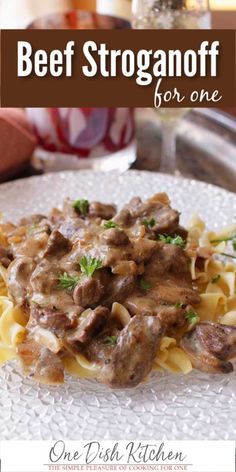 Recipe For Beef Stroganoff, Single Serve Meals, One Dish Kitchen, Easy Meals For One, Beef Stroganoff Recipe, Recipe For One, Healthy Meals For One, Single Serving Recipes, Buttered Noodles