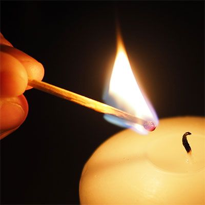 When you are performing a candle ritual or spell, things can get a little confusing. Here are 10 tips you should know before performing a candle lighting ritual or spell. Candle Rituals, Candle Color Meanings, Candle Ritual, Egg Candle, Candle Lighting, Candle Images, Yellow Candles, Light A Candle, Love Oil