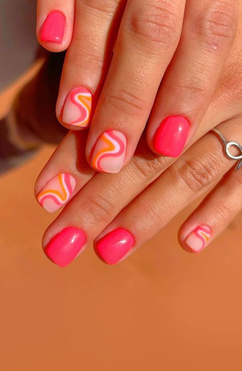 Swirl Short Nails, Pretty Summer Nails, Summer Nails 2022, Pretty Nails For Summer, Infinity Nails, Bright Summer Nails, Cute Simple Nails, Nails 2022, Simple Gel Nails