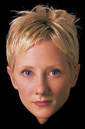 Anne Heche Anne Heche Short Hair, Anne Heche, Beauty Tips For Hair, Sassy Hair, Short Pixie Cut, Celebrity Portraits, Short Blonde, Buzz Cut, Short Blonde Hair