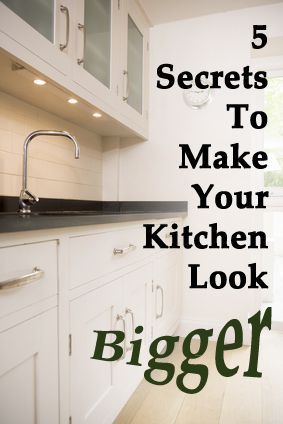 Secrets to make your kitchen look bigger- I wouldn't have thought to consider some of these. Make Your Kitchen Look Bigger, Make Kitchen Look Bigger, Real Estat, Kitchen Redo, Kitchen Remodel Idea, Updated Kitchen, Kitchen Makeover, Kitchen Designs, Kitchen Hacks