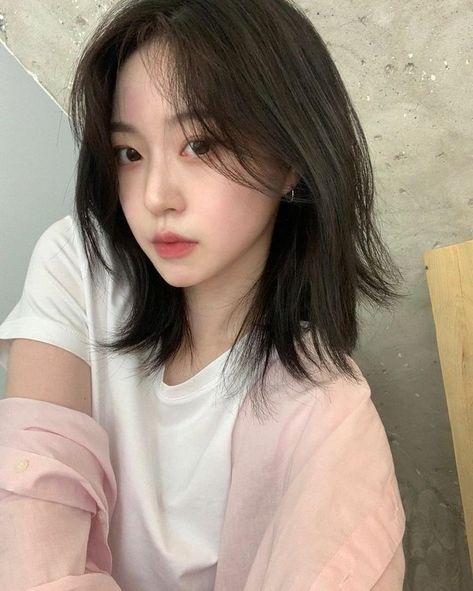 Asian Haircut, Korean Short Hair, Hair Style Korea, Asian Short Hair, Hair Inspiration Short, Shot Hair Styles, Haircuts For Medium Hair, Girl Haircuts, Haircuts Straight Hair