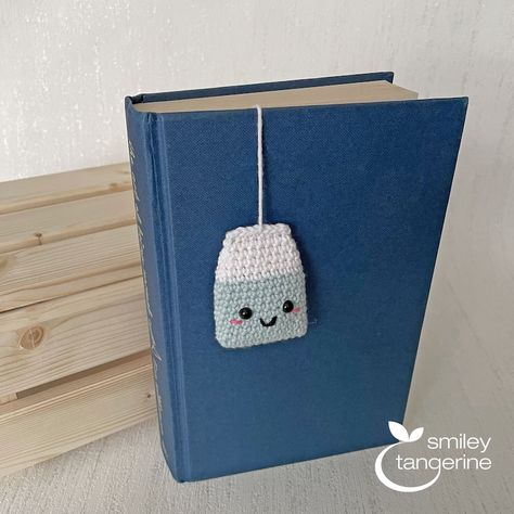 Handmade Crochet Teabag Bookmark Gift for a Tea Lover - Etsy Canada Crochet Teabag, Teabag Bookmark, Trends 2025, Christmas Thoughts, Crochet Cactus, Blue Lilac, Crochet Bookmarks, Bookmark Gifts, Crochet Books