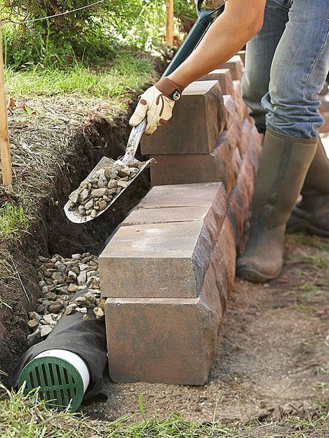 retaining wall Small Retaining Wall, Diy Retaining Wall, Backyard Retaining Walls, Sloped Backyard Landscaping, Backyard Drainage, Building A Retaining Wall, Garden Retaining Wall, Sloped Backyard, Stone Retaining Wall