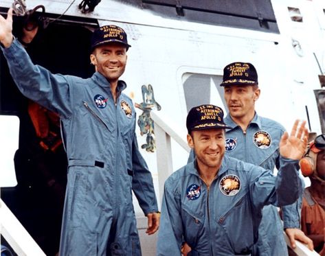 Apollo Astronauts, Apollo Space Program, Nasa History, Lunar Landing, Apollo 13, Apollo Program, Nasa Apollo, Apollo Missions, Iwo Jima