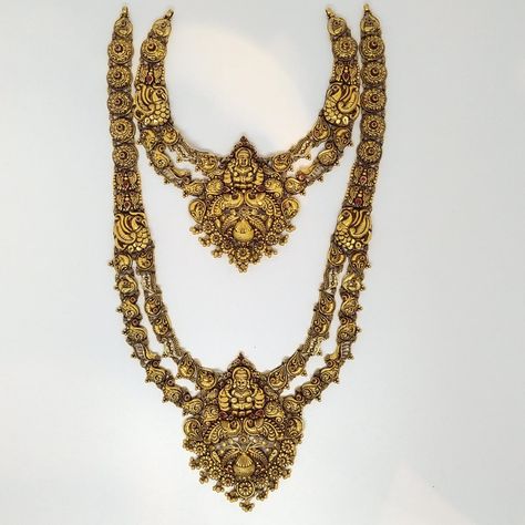 Antique Lakshmi Necklace, Lakshmi Haram, Antic Jewellery, Bridal Jewlery, Latest Indian Jewellery, Long Haram, Gold Temple Jewellery, Gold Items, Gold Jewellry