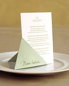 Oh So Beautiful Paper: Wedding Menu Card Ideas http://www.marthastewartweddings.com/226251/clever-places-place-cards-menu-stand?search_key=place%20cards%20and%20menu%20stands Creative Place Cards Wedding, Diy Wedding Menu, Wedding Table Menus, Menu Stand, Diy Menu, Menu Card Design, Origami Wedding, Menu Holders, Wedding Menu Cards