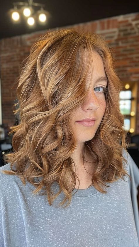 Auburn Blonde Hair, Natural Auburn Hair, Auburn Hair With Highlights, Light Auburn Hair Color, Hair Color Inspiration, Auburn Hair Color, Peach Hair Colors, Light Auburn Hair, Copper Blonde Hair