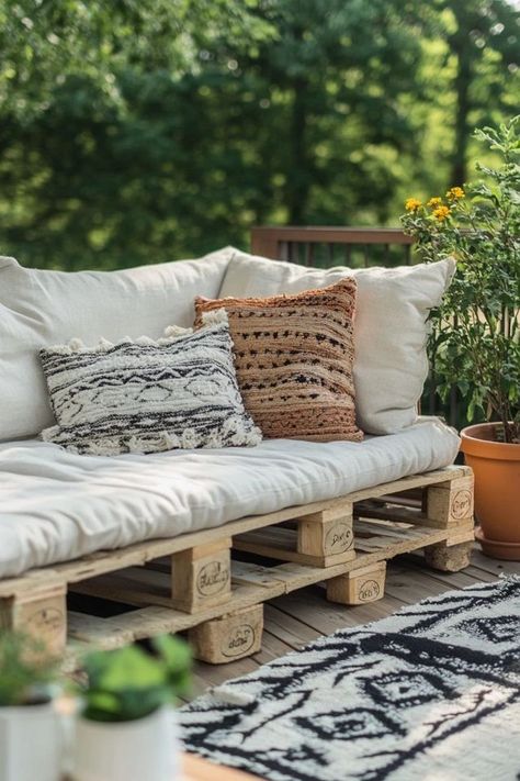 "Relax in style with a DIY Pallet Wood Outdoor Sofa! 🪑🛠️ Perfect for creating cozy, handmade seating in your outdoor space. 🌟✨ #PalletFurniture #DIYProjects #OutdoorDecor" Outdoor Crate Furniture, Pallet Chair Diy, Diy Porch Seating, Pallet Daybed Outdoor, Diy Patio Furniture From Pallets, Pallet Couch Diy Indoor, Outdoor Sofa Ideas, Patio Pallet Furniture, Pallet Seats