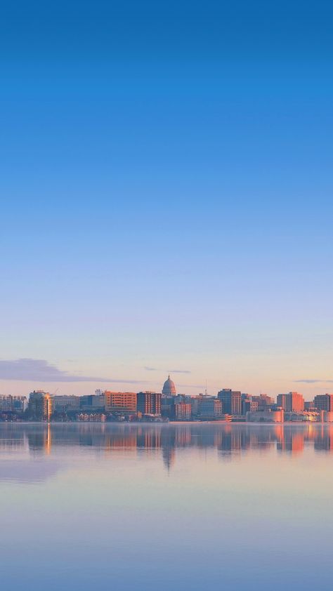 Wisconsin Madison University, University Of Wisconsin Aesthetic, Madison Wisconsin Aesthetic, Uw Madison Aesthetic, Wisconsin Wallpaper, Wisconsin Aesthetic, Madison Aesthetic, Madison Wallpaper, Wisconsin Summer