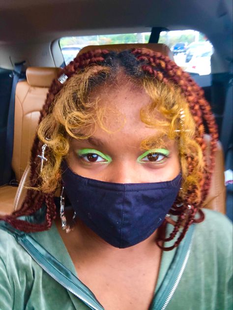 Green eye 
Ginger 
Track suit 
Mask
Y2K aesthetic Box Braids With Dramatic Edges, Braids With Dramatic Edges, Dramatic Edges, Box Braids, Braids, Hair Styles, Hair, Plaits