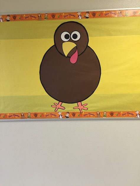 Little Mrs. Bell: November Thankful Turkey Bulletin Board Big Turkey Bulletin Board, Bulletin Board Turkey Ideas, Thanksgiving Decorations For School Wall, Thanksgiving Turkey Bulletin Board Ideas, Turkey Bulliten Board Ideas, Senior Center Bulletin Board Ideas, Turkey For Bulletin Board, Turkey Bulliten Board, Bulletin Board Thanksgiving Ideas