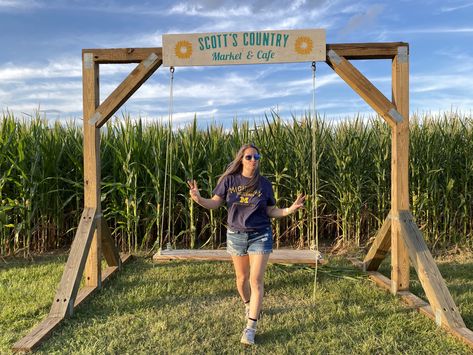 Fun Farm Ideas, Corn Maze Ideas, Maze Entrance, Corn Maze Pictures, Farm Market Ideas, Farm Fest, Agritourism Farms, Halloween Farm, Farm Festival