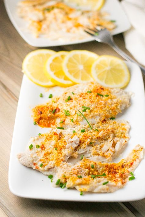 Baked Sole with Lemon Baked Sole Fillet Recipes, Filet Of Sole Recipes, Fish Recipes Oven, Sole Fish Recipes, Lemon Sole Recipes, Sole Fillet Recipes, Baked Sole, Sole Recipes, Sole Fish