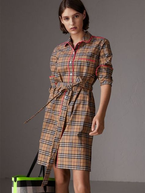 Dresses With Feathers, Burberry Dress, Fashionable Dress, Long Dress Design, Designer Dresses For Women, Luxury Dresses, Cotton Shirt Dress, Tailored Dress, Down Jackets