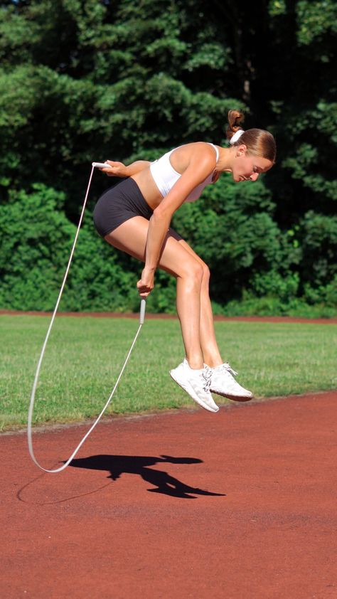 Skipping Rope Workout Aesthetic, Skipping Rope Aesthetic, Jump Rope Aesthetic, Skipping Tricks, Jumping Aesthetic, Cardio Pilates, Rope Skipping, 80s Workout, Jump Rope Workout