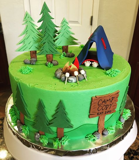 Camping cake! Camping Theme Cakes, Camping Birthday Cake, Camping Cake, Camping Cakes, Camping Theme Birthday, Nursing Cake, Cake Liner, Camping Birthday Party, Cake Decorating Kits