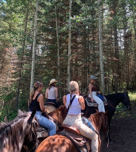 Horse Back Riding Bachelorette, Horseback Riding With Friends, Bachelorette Trip Mountains, Park City Aesthetic, Horse Riding Bachelorette Party, Cabin Trip Bachelorette, Park City Bachelorette Party Summer, Bachelorette Jackson Hole, Colorado Horseback Riding