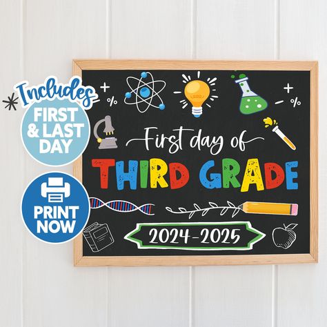 INSTANT DOWNLOAD FIRST day of third grade science PRINTABLE sign! ----------------------------------------------------------------- {(1)} ITEM DETAILS  ----------------------------------------------------------------- - INSTANT DOWNLOAD, DIGITAL PRINT POSTER READY ASAP AFTER PURCHASE - Included are 8x10", 16x20", and 11x14" files. Please note that 8x10" and 16x20" are the same files. If you need a custom size, send me the size you need and I will email you the resized file - This product is NOT personalizable. To personalize this sign, please send me a private message and I can create a custom order for you! - Print this file as many times as you need Download the file from a computer in order to keep the high resolution. Image quality may degrade if you download the file on a phone or tab Stem Elementary, Chalkboard Printables, First Day Of School Sign, Third Grade Science, School Chalkboard, Seventh Grade, Eighth Grade, Science Signs, 1st Day Of School