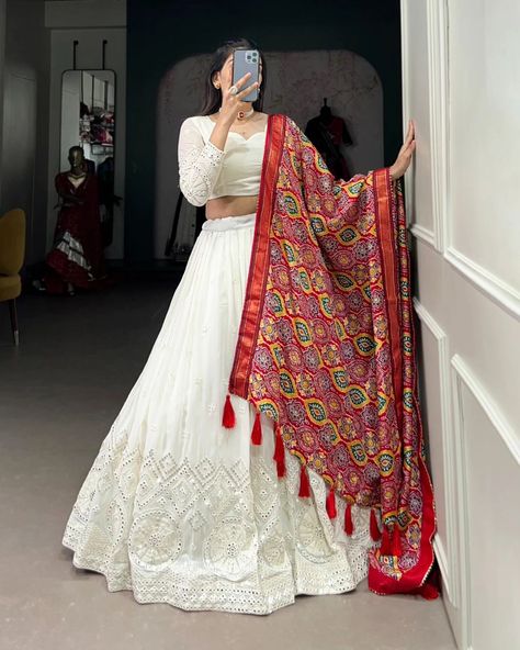 Rate : 2000 #apex__outfit Experience timeless elegance with this beautiful lucknowi paper mirror work lehenga 🌸 Lehenga(Stitched) : Lehenga Fabric : Georgette Lehenga Work : Lucknowi Paper Mirror Work Waist : SUPPORTED UP TO 42 Stitching : Stitched With Canvas and Cancan Lehenga Closer : Drawasting With Zip Length : 41 Flair : 3.50 Meter Inner : Micro Cotton Blouse (Unstitched) : Blouse fabric : Georgette Blouse Work : Lucknowi Paper Mirror Work Length : 1.20 Meter Dupatta : Dupatta Fa... Fancy Chaniya Choli, Lucknowi Lehenga, Lucknowi Embroidery, Mirror Work Lehenga, Georgette Lehenga, Stitched Lehenga, White Shades, Georgette Blouse, Designer Lehenga