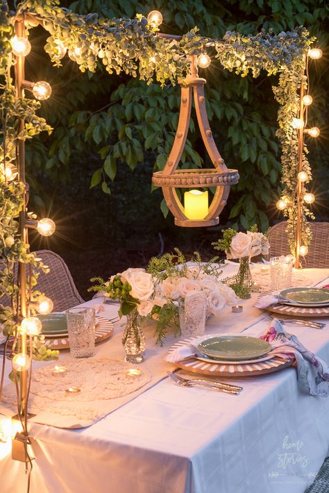 Over The Table Rod, Outdoor Dinner Table, Outdoor Table Setting, Backyard Table, Outdoor Table Decor, Summer Table Settings, Spring Entertaining, Spring Table Decor, Dining Inspiration