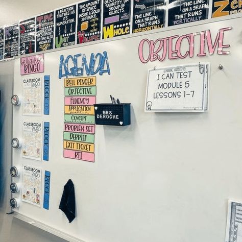 Creative Classroom Whiteboard Organization Ideas for Upper Elementary - The Butterfly Teacher Learning Objectives Display High School, Student Supply Center, Reading Intervention Middle School, Classroom Whiteboard Organization, Learning Objectives Display, Objectives Display, Classroom Objectives, Classroom Bingo, Agenda Board