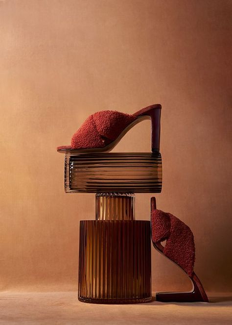 Shoes Editorial Photography Still Life, Fashion Still Life Editorial, Stil Life Photography Objects, Fashion Still Life Photography Editorial, Still Life Styling, High Heel Photography, Editorial Still Life Photography, Shoes Still Life Photography, Editorial Product Photography