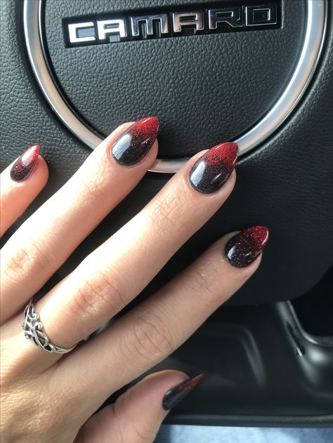 Ombré red and black sparkling nails. Dip powder. Real nails. Stiletto and almond shape. Black To Red Ombre, Black Ombre Nails, Red Ombre Nails, Nail Design Video, Nails Yellow, Sky Nails, Dip Nails, Nails Almond, Red Ombre