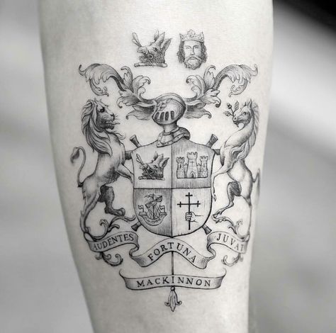 Detailed shield tattoo lion and horse king Family Crest Tattoo, Elephant Family Tattoo, Bible Quote Tattoos, Oz Tattoo, Crest Tattoo, Family Tattoo Ideas, Shield Tattoo, Lion Art Tattoo, Medieval Tattoo