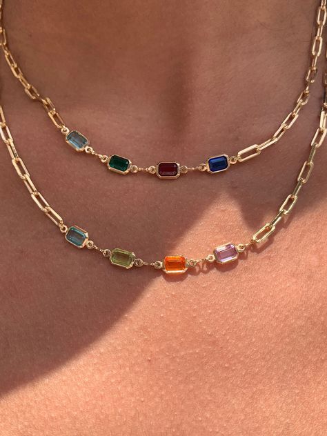 Gold Gem Necklace, Colorful Gold Jewelry, 2024 Jewelry Trend Forecast, Trendy Jewelry 2024, Dainty Necklace Stack, Colorful Jewelry Aesthetic, Pop Of Color Outfits, Jem Jewelry, Layering Necklaces Gold