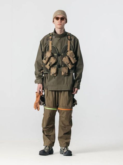 Futurism Fashion, Korean Street Fashion Men, Tactical Clothing, Ski Fashion, Functional Fashion, Fashion Victim, Character Outfits, Military Fashion, Costume Design