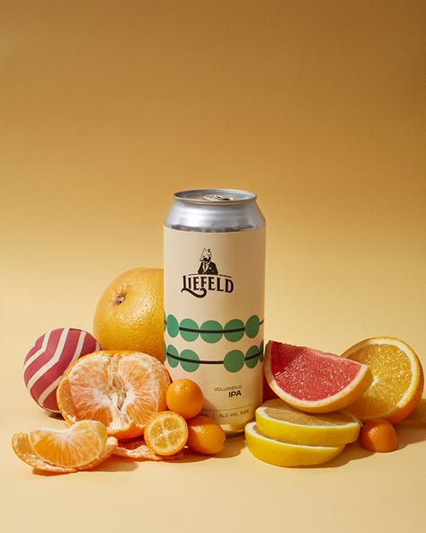 Liefeld Beer campaign - Absurd pairings and ingredients on Behance Beer Can Photography, Beer Design Ideas, Beer Product Photography, Beer Campaign, Beer Marketing, Ingredients Photography, Beer Ingredients, Adelboden, Fruit Beer