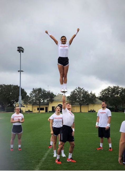 𝕆𝕟𝕖 𝕞𝕒𝕟 𝕖𝕩𝕥𝕖𝕟𝕤𝕚𝕠𝕟! 𝕋𝕣𝕪 𝕚𝕥🎀🤸‍♂️🏋🏻‍♀️ Cheerleading Tricks, Cheer Leaders, Cheer Pics, School Cheer, Cheer Stuff, Cheer Stunts, Competitive Cheer, Cheer Dance, Cheer Pictures