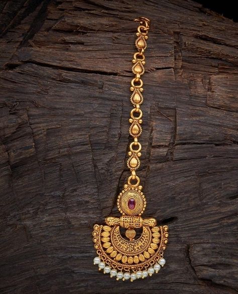 Simple Mangtika, Mangtikka Designs, Maangtika Designs, Mangalsutra Designs Indian, Gold Mangalsutra Designs Indian, Long Mangalsutra, Fashion Jewelry Necklaces Gold, Gold Jewelry Prom, Golden Sparkle