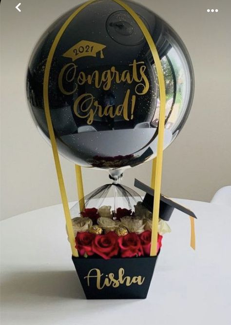 Diy Graduation Party Ideas, Diy Graduation Party, Graduation Box, Birthday Decoration Ideas, Diy Graduation Gifts, Graduation Bouquet, Graduation Flowers, Graduation Party Diy, Graduation Crafts