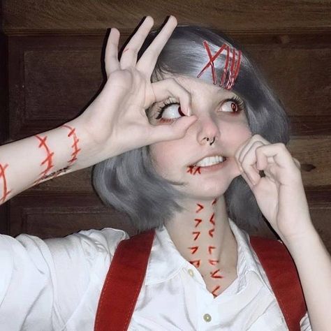 Tokyo Ghoul Cosplay, Juuzou Suzuya, Poses References, Cute Cosplay, Cute Profile Pictures, Hair And Makeup, Cosplay Outfits, Halloween Cosplay, Girl Icons