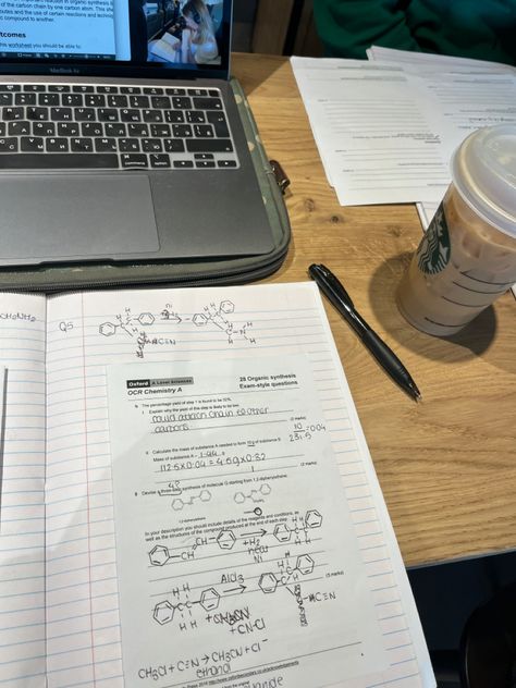 Chemistry A Level Aesthetic, Chemistry Student Aesthetic, Organic Chemistry Aesthetic, Chemistry A Level, A Level Chemistry, Chemistry Aesthetic, Organic Chemistry Notes, Chemistry Student, Biology Major