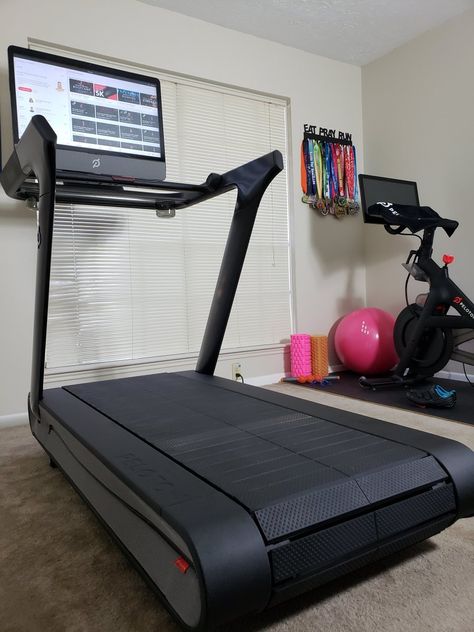 Peleton Treadmill, Peloton Treadmill Room Ideas, Peloton Treadmill, Peloton Room Ideas, Peloton Tread, Peloton Room, Gym Organization, Adora Batbrat, Treadmill Machine