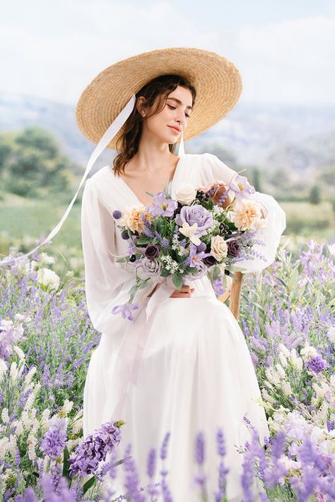 Bring the French countryside to your wedding day with Ling’s French Lavender & Plum collection! Shades of soft amethyst, plum, and lavender combine to create relaxing provincial vibes. It’s the next best thing to getting married in a lavender field! Choose from time-saving premade designs, or put your own spin on y Lavender Bridal Bouquet, Backyard Barn, Flower Lavender, Lilac Bouquet, Plum Wedding, Wedding Flower Packages, Purple Wedding Flowers, Bridal Flower, Rose Leaves