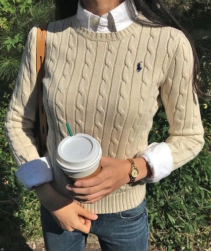 Preppy Style Winter Women's, Ralph Lauren Outfits Aesthetic, Classy Preppy Outfits, Ralph Lauren Outfits Women, Polo Ralph Lauren Women Outfits, Winter Outfits Preppy, Shirt Sweater Outfit, Ralph Lauren Sweater Outfit, Shirt Outfit Winter