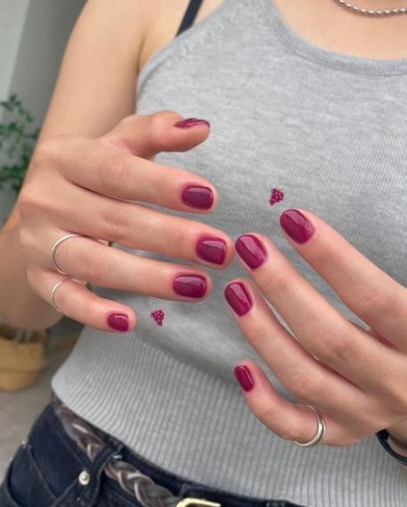 Colorful Shellac Nails, Painted Natural Nails Short, Hello Nails, Hippie Nails, Nagel Tips, Soft Nails, Jelly Nails, Nagel Inspo, روتين العناية بالبشرة