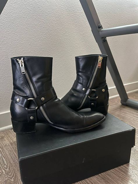 Jeffrey West, Wyatt Boots, Black Leather Harness, Saint Laurent Boots, Dark Jewelry, Mens Boots Fashion, Harness Boots, Leather Harness, Saint Laurent Paris