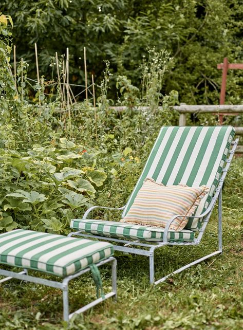 Wooden & Metal Outdoor Furniture | Rowen & Wren Garden Guide, Wren, Garden Room, Amazing Gardens, Outdoor Patio Furniture, Garden Inspiration, Sun Lounger, Garden Furniture, Habitat