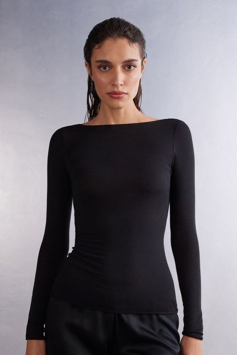 Boat Neck Modal Cashmere Ultralight Top | Intimissimi Leni Klum, Clothing Wishlist, Satin Shorts, Simple Top, Boat Neck Tops, Bra Types, Emily Ratajkowski, Fashion People, Boat Neckline