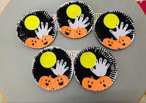 Nannying Activities, Halloween Kita, Paper Plate Pumpkin, Early Preschool, Toddlers Activities, Preschool Spanish, Preschool Fall, Halloween Crafts Preschool, Hallowen Ideas