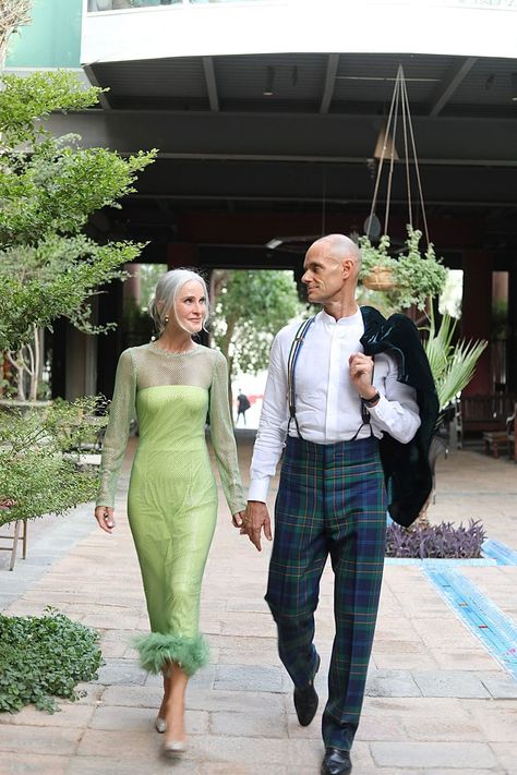 Cindy Hattersley Style 2023, Cindy Hattersley Style, Cindy Hattersley, Midlife Fashion, Italian Chic, Ageless Style, Power Couple, Second Child, Fashion Over 50