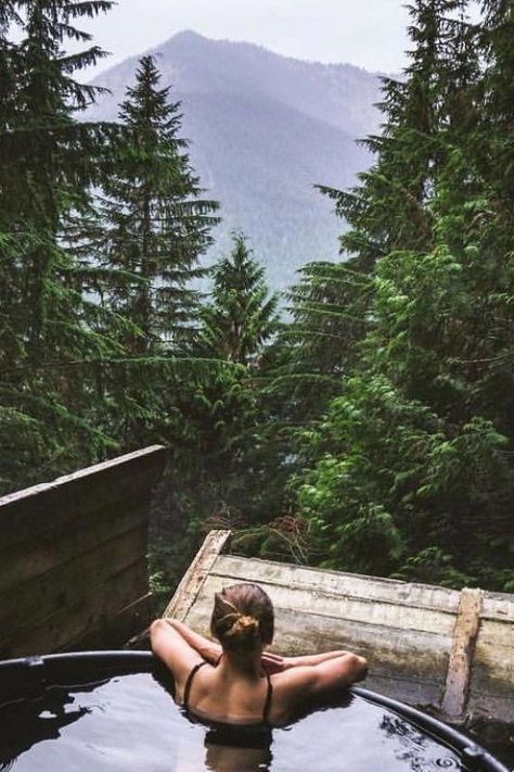 Scenic Hot Springs Washington, Bear Pic, Washington Adventures, Washington Things To Do, Eco Cabin, Pacific Northwest Travel, Hot Pools, Picture Places, Forest Road