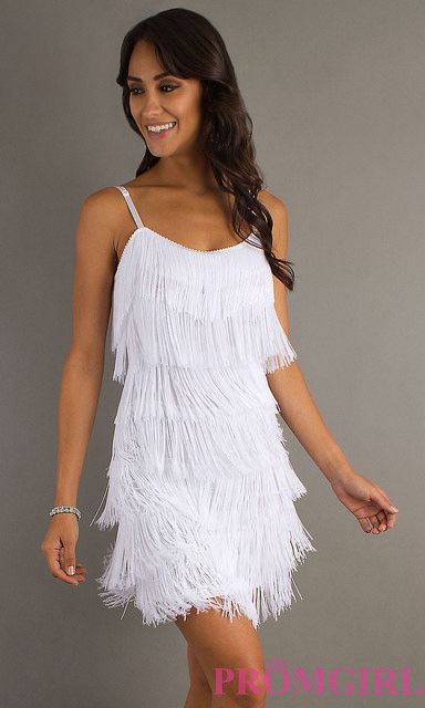 photo Latin Dance Dresses Costumes, Estilo Charleston, White Fringe Dress, Cocktail Dress White, Silver Cocktail Dress, White Fringe, Latin Dance Dresses, Mini Robes, Formal Dresses Short